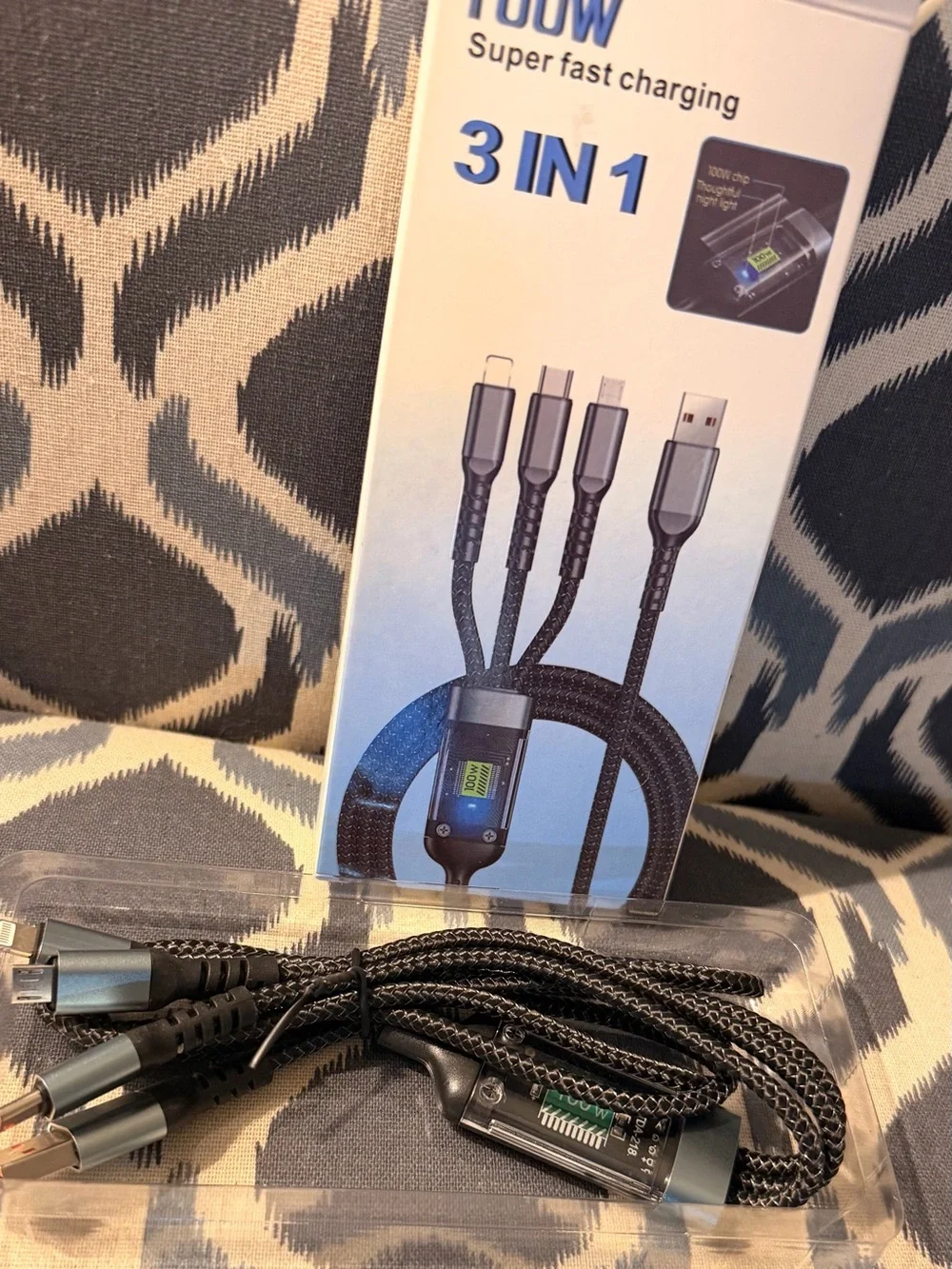 New, never used, 3-in-1 Super Fast Charging Multi-Connector Cable - Black